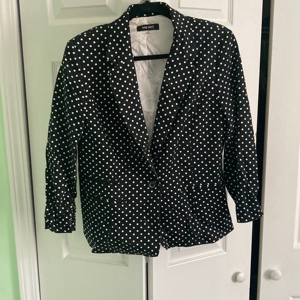 Nine West black and white polka dot jacket